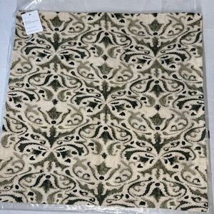 Pottery Barn Reilley Embroidered Pillow Cover Sage Linen 22 inch